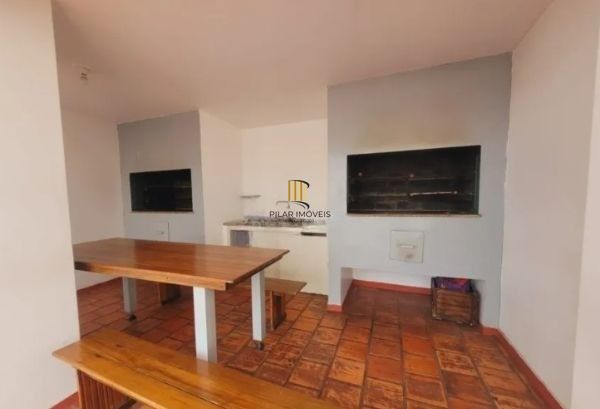 Apartamento no Centro de 1 dormitório desocupado