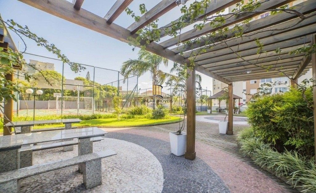 Apartamento de 3 dormitórios e vaga no bairro Vila Ipiranga