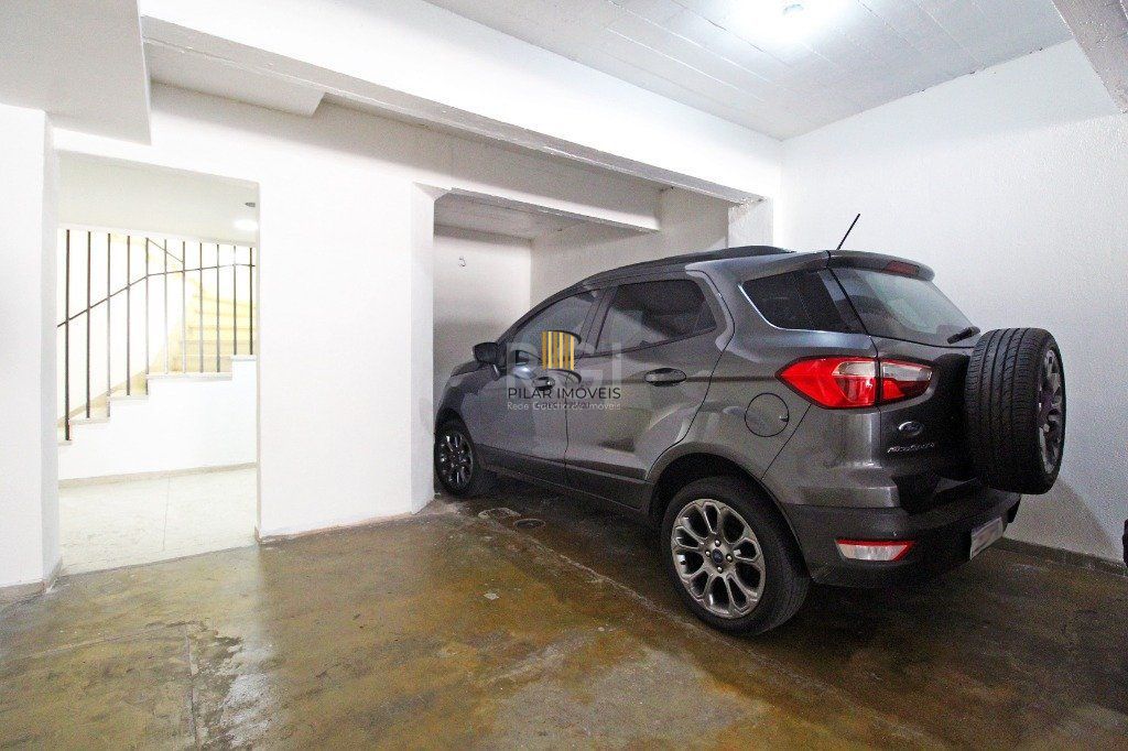 Apartamento de 3 dormitórios e vaga no bairro Petrópolis