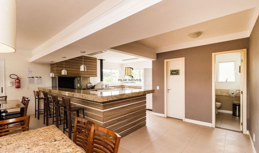 Casa em condomínio no bairro Teresópolis