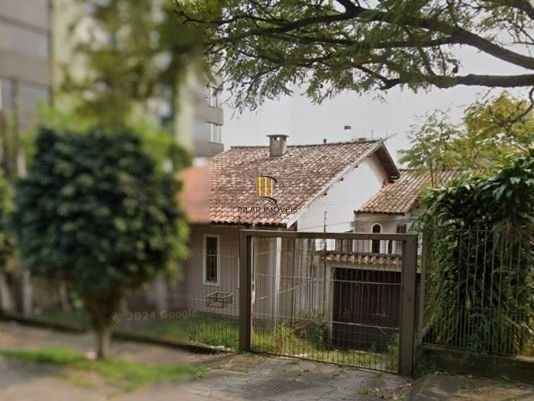 Casa no bairro Chácara das Pedras de 3 dormitórios
