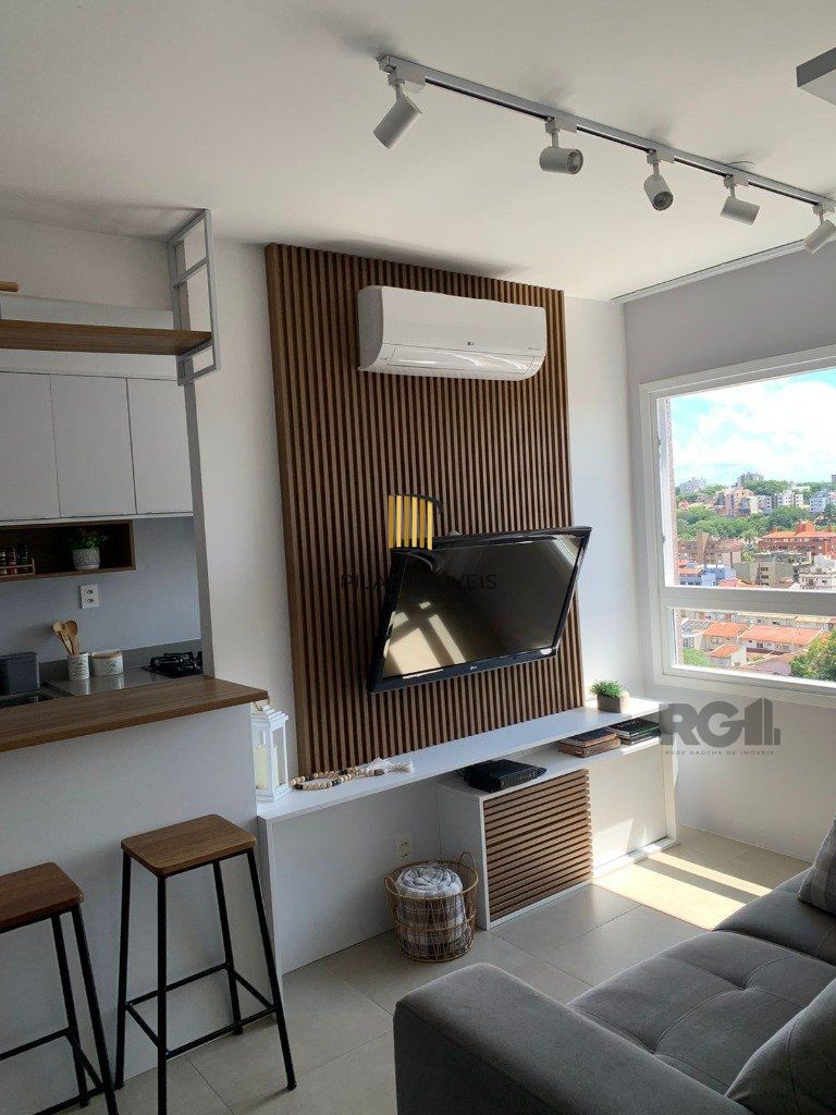 Apartamento no Jardim Lindóia de 2 dormitórios vaga e infra