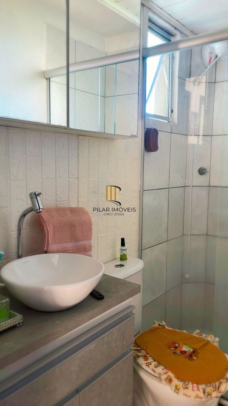 Apartamento de 2 dormitórios e *vaga na Cavalhada
