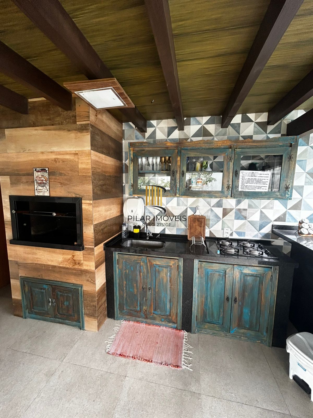 Sobrado 3 dormitórios no bairro Ferraz