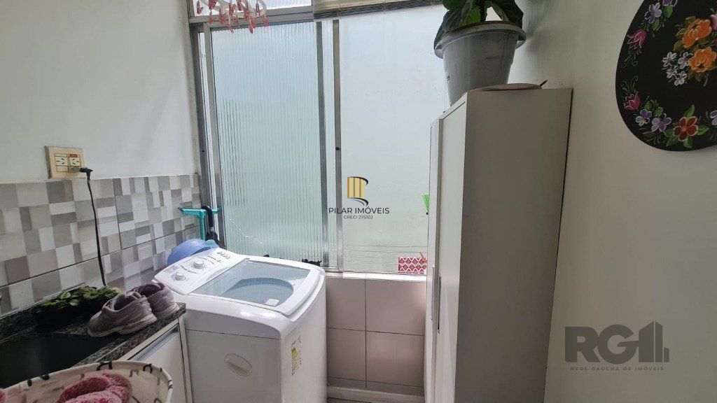 Apartamento 2 Dormitório(s) Bairro Floresta