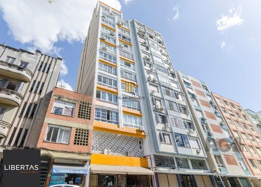 Loft com 1 quarto e 43m² à venda em Centro Histórico, Porto Alegre.