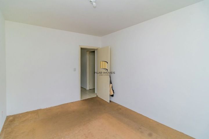 Apto de 2 dormitórios com garagem, arejado e ensolarado, próximo ao Bourbon Ipiranga