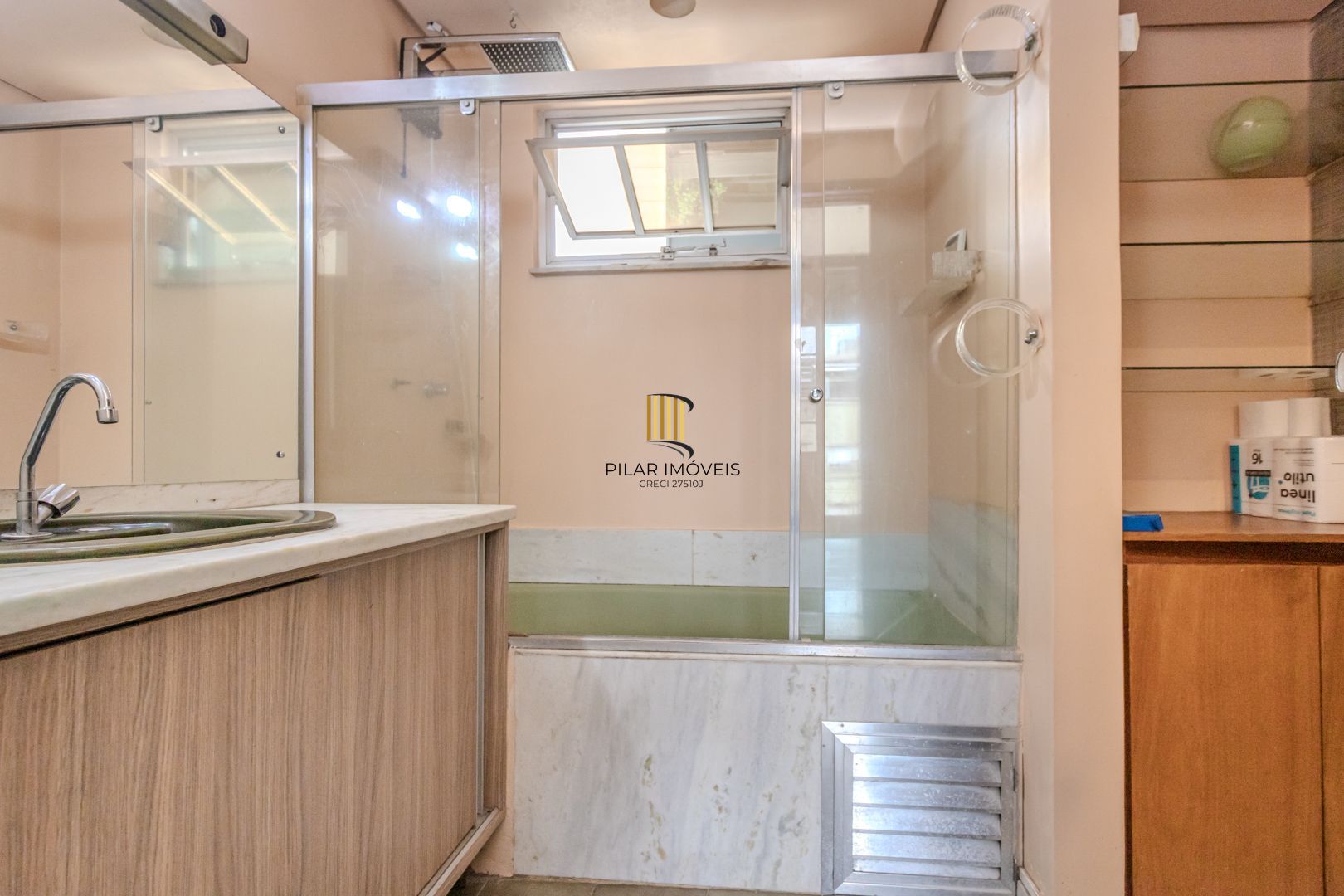 Apartamento no Centro de 4 dormitórios com 120m²