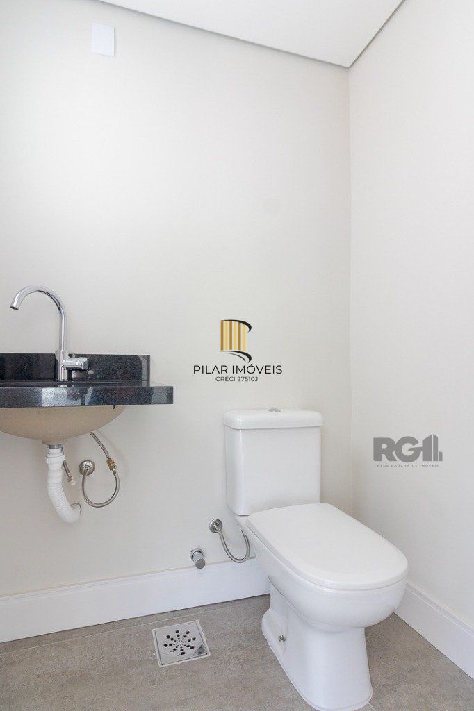 Cobertura 2 dormitórios no bairro Auxiliadora