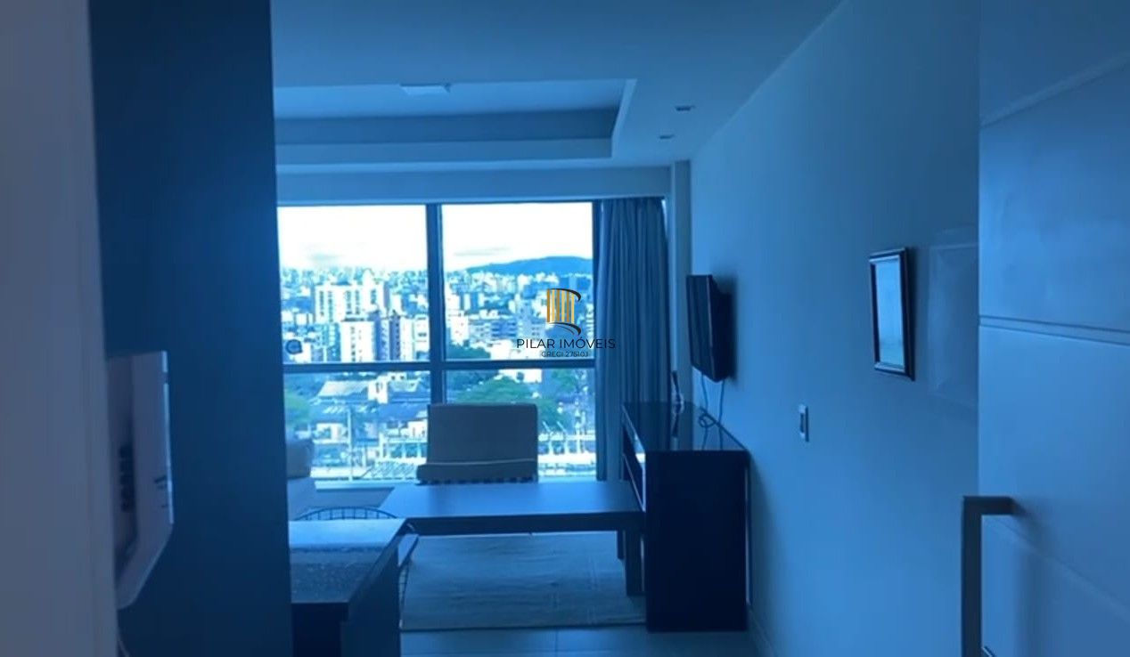 Loft no Tren City andar alto