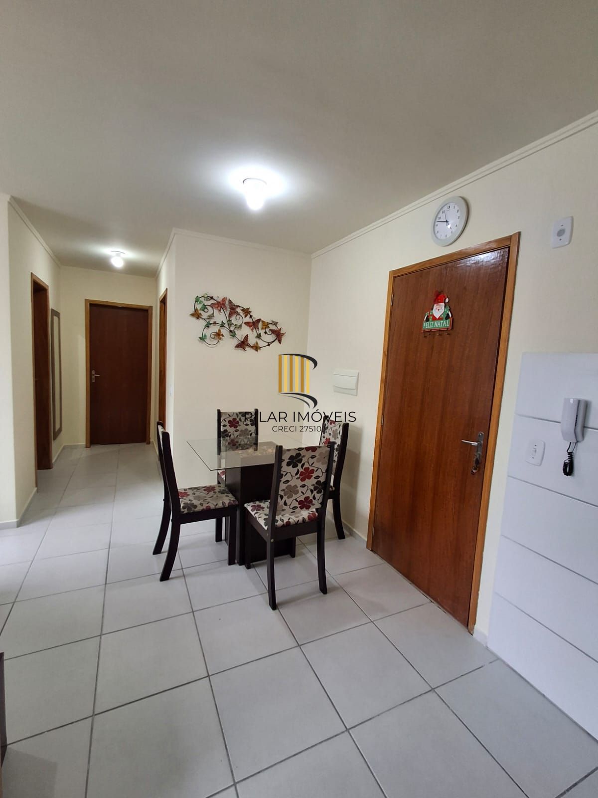 Apartamento 02 dormit com vaga fixa, no bairro Chapéu do Sol, em Porto Alegre