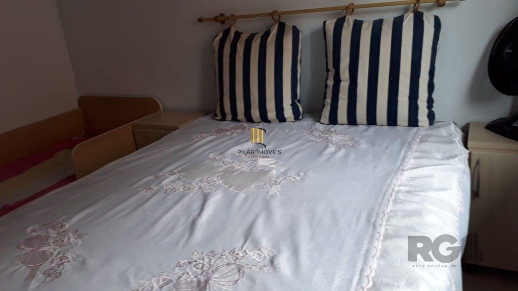 Casa 3 dormitórios + piscina + 4Vagas garagem + 2 quadras mar