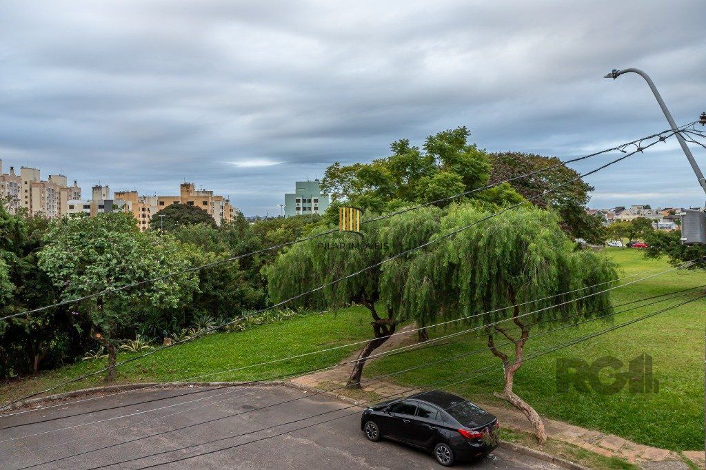 Casa sobrado no Sarandi Ecoville de 3 dormitórios e 3 vagas