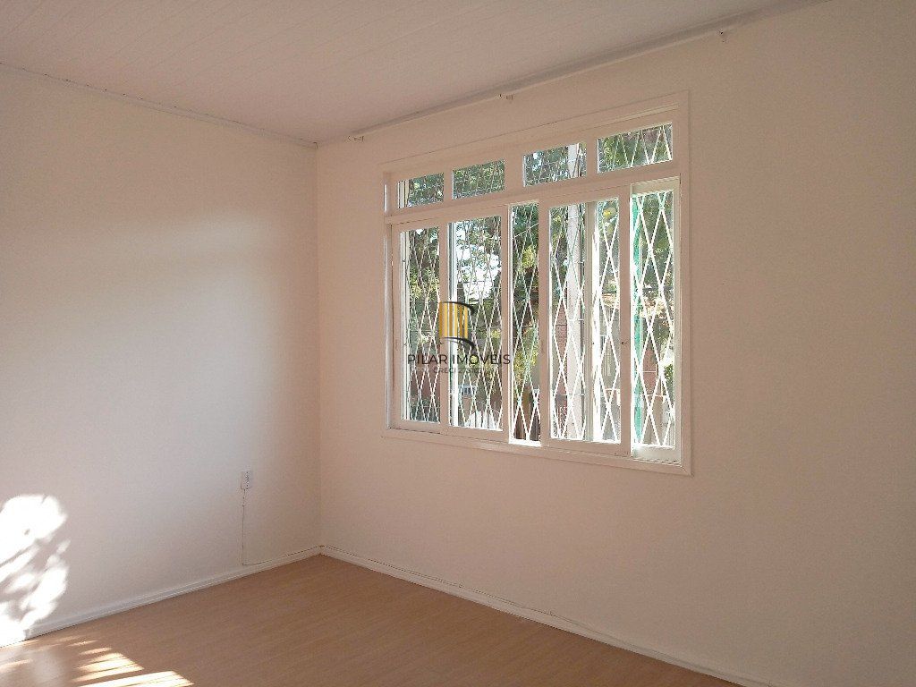 Casa para Venda - 170m², 4 dormitórios, sendo 1 suites, 2 vagas - Tristeza