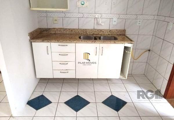 Casa em condominio no bairro Tristeza de 3 dormitórios e vaga