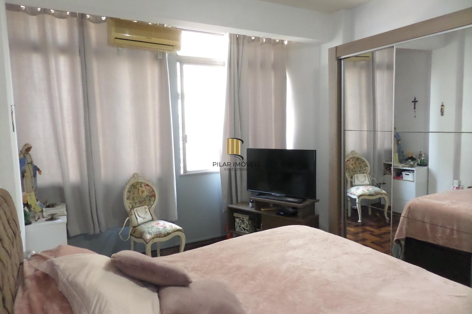 Apartamento no bairro Indepndência com 94m² de 2 dormitórios