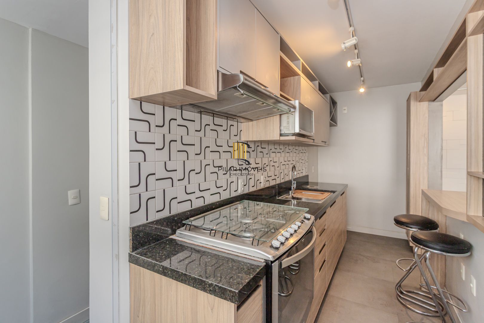 Apartamento garden no bairro Santa Cecilia de 2 dormitórios e vaga