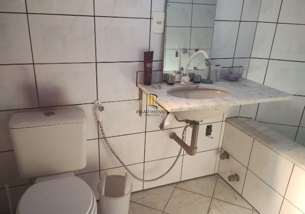 Casa no bairro Santa Fé com 3 dormitórios e 3 vagas