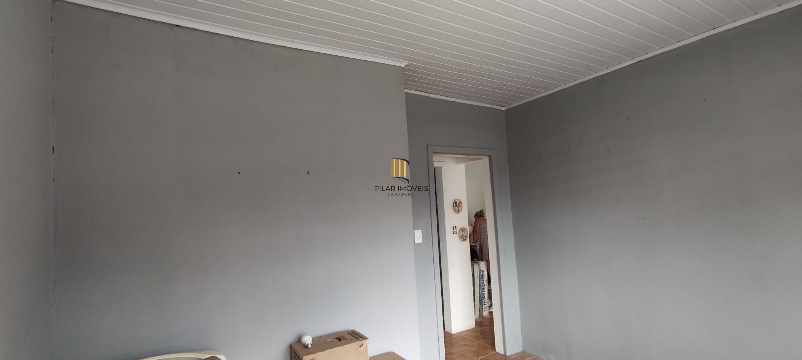 Casa no Sarandi de 2 dormitórios e pátio com piscina