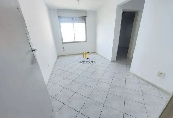 Apartamento de 1 dormitório no bairro Cristal DESOCUPADO