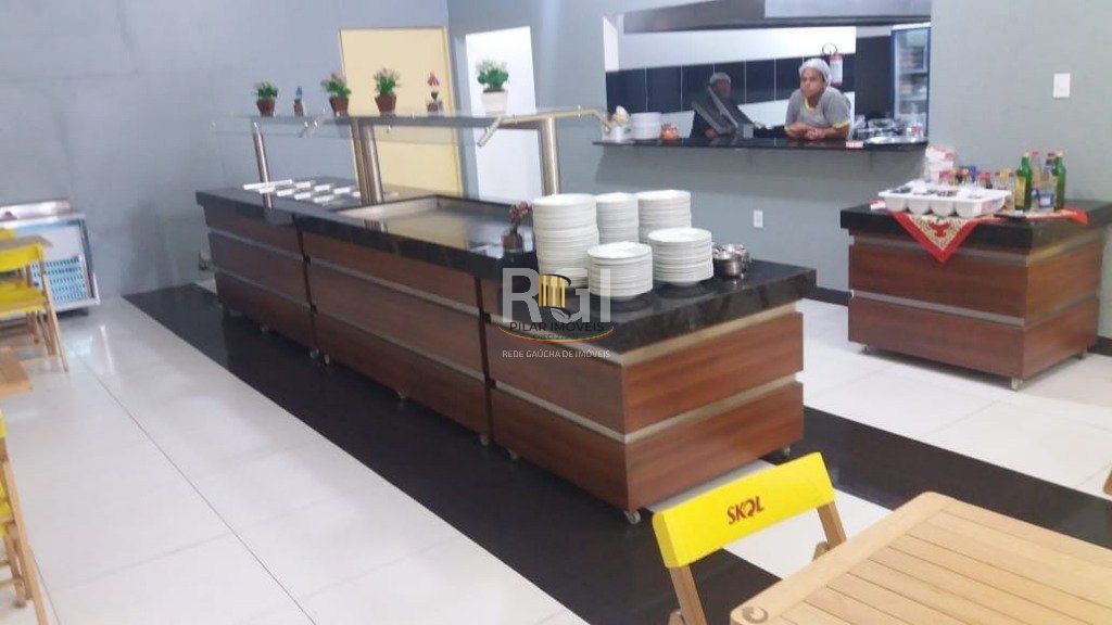 Casa Comercial para Venda - 360m², 0 dormitórios, Petrópolis