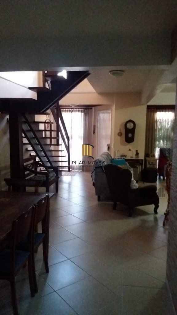 Casa 3 Dormitório(s) Bairro Vila Nova
