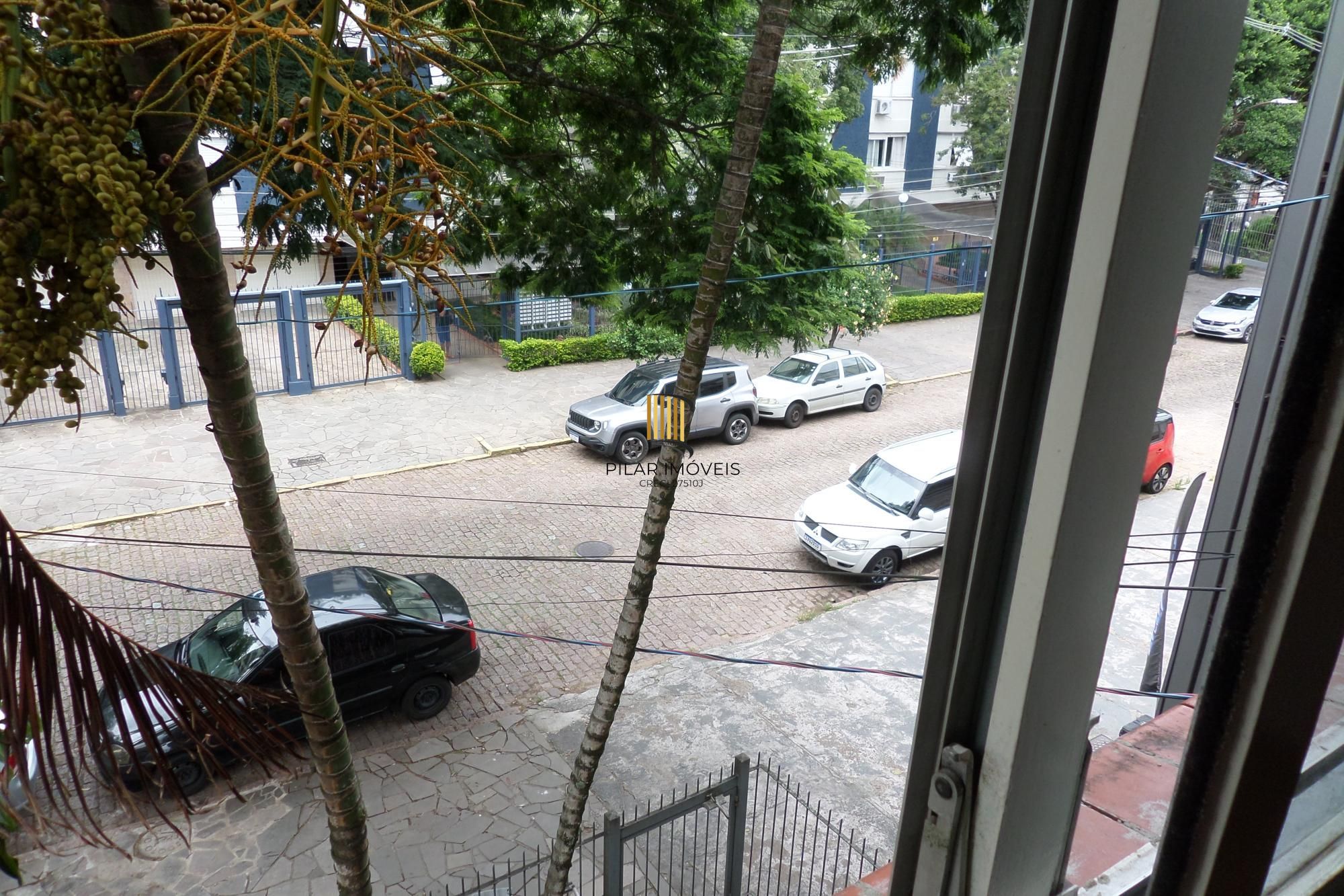 Apartamento no bairro Santa Cecilia de 1 dormitório DESOCUPADO