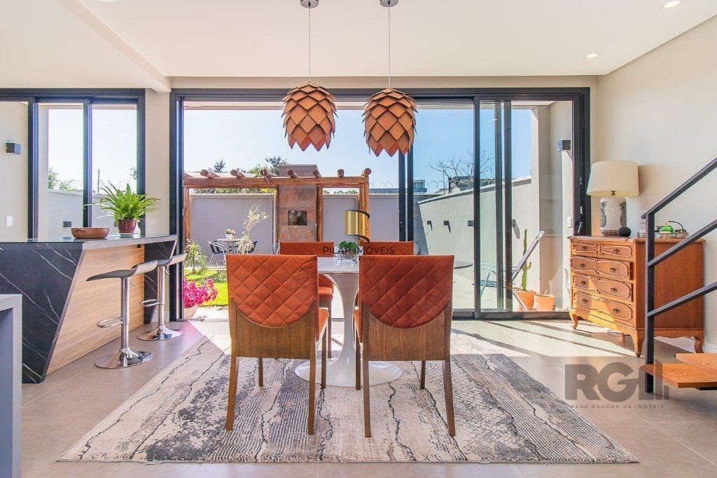 Casa Condominio 3 Dormitório(s) Bairro Sans Souci