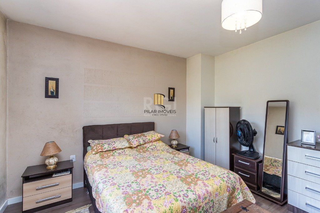 Casa na zona sul de 4 dormitórios 2 vagas - Espirito Santo