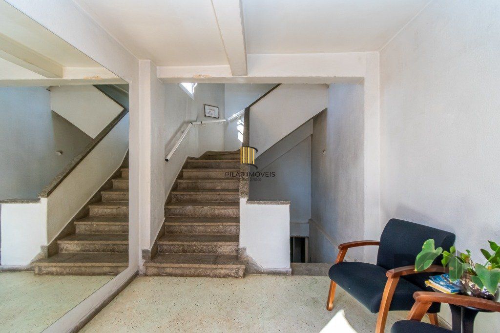 Apartamento 3 dormitórios com dependência com vaga na Medianeira