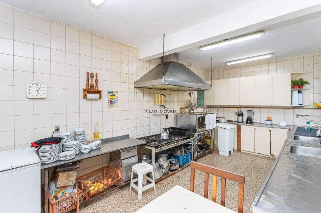 Casa para Venda - 272m², 3 dormitórios, 2 vagas - Santa Cecília