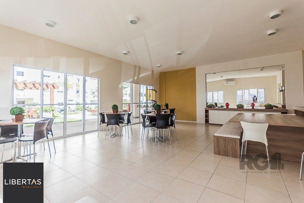 Apartamento no Jardim Itú de 2 dormitórios vaga e infra