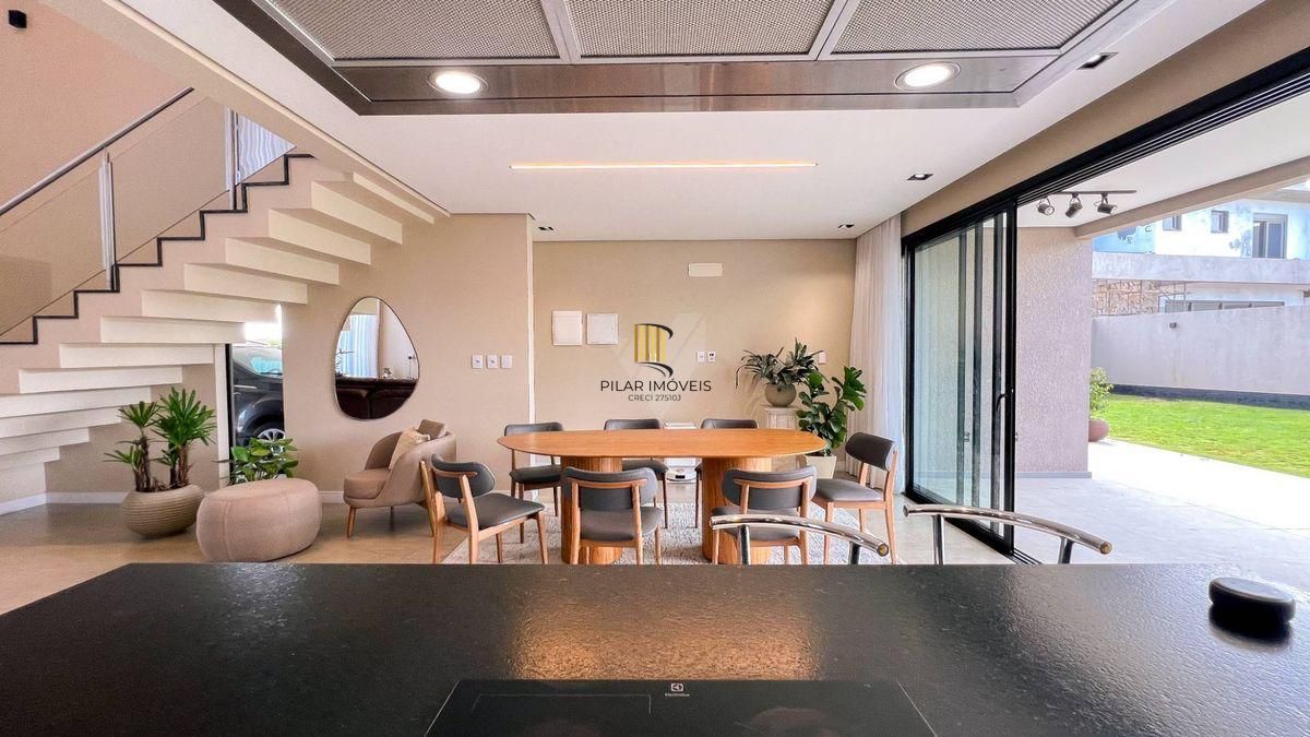 Casa de Condomínio 4 dormitórios no bairro Prado Bairro-Cidade (Barro Vermelho)