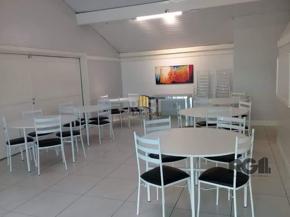 Casa em Condomínio no Humaitá de 2 dormitórios vaga e infra