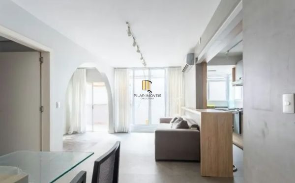 Apartamento garden no bairro Santa Cecilia de 2 dormitórios e vaga