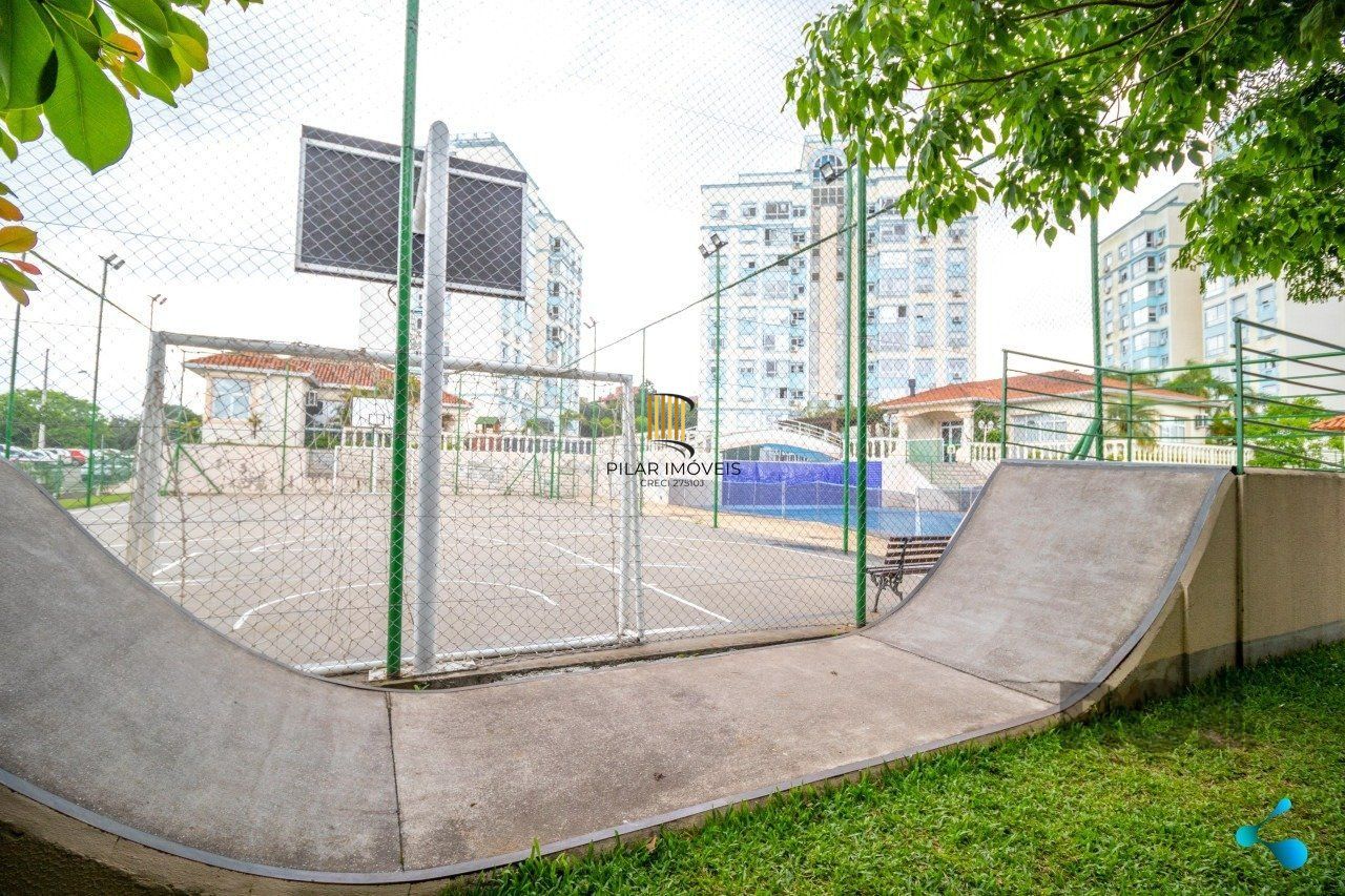 Apartamento na Cavalhada de 3 dormitórios vaga e infra