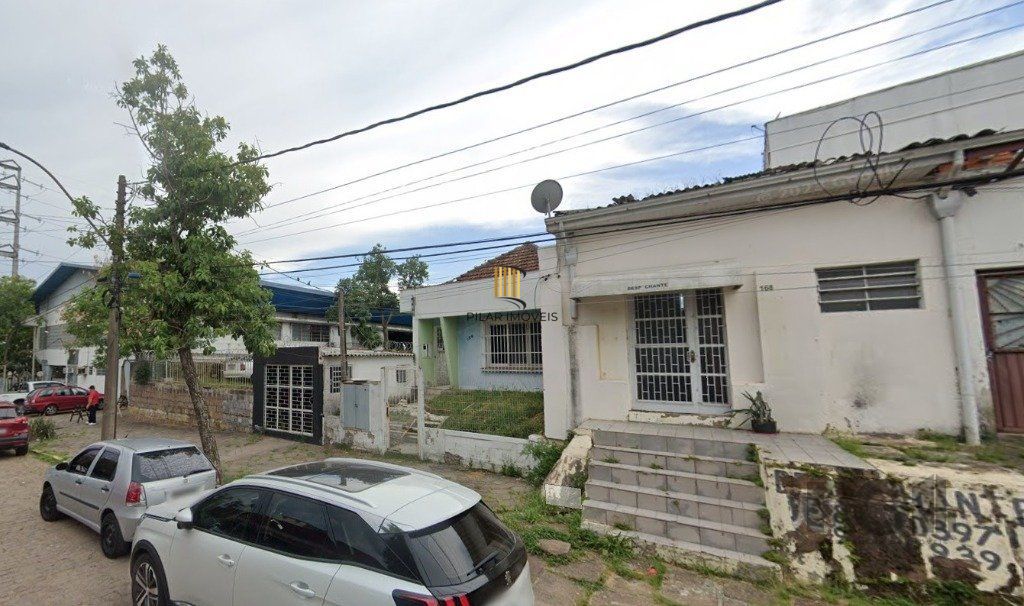 Casa 4 Dormitório(s) Bairro Santana