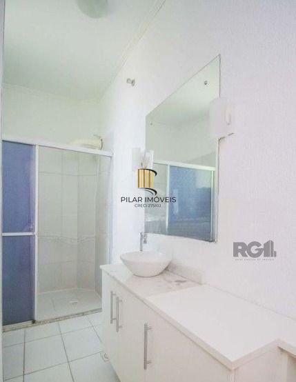 Apartamento de 2 dormitórios, Floresta DESOCUPADO