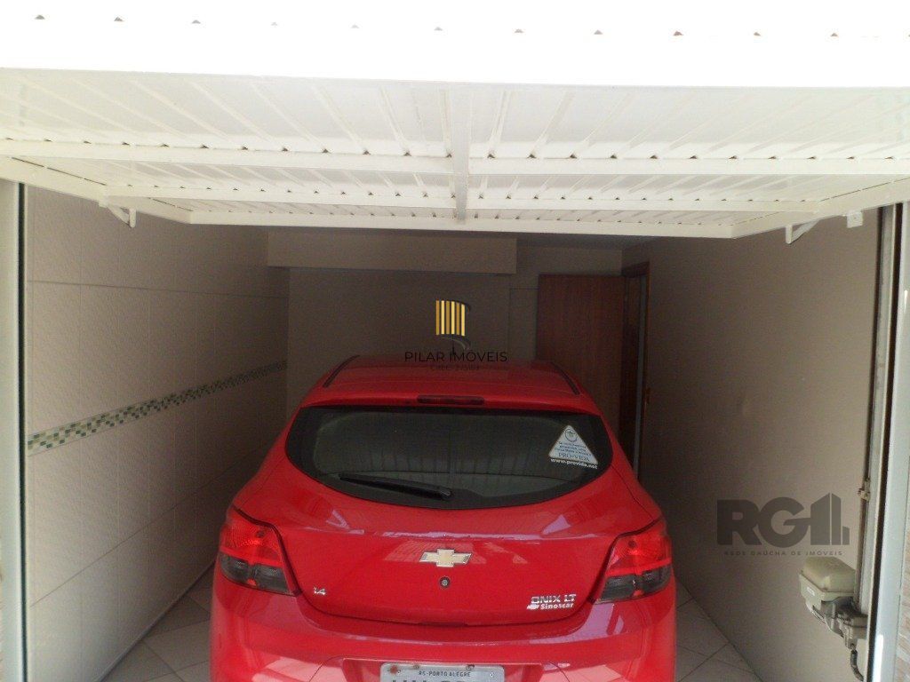 Residência individual no Jardim Itu - 3 dormit suíte, 2 gar. piscina/academia