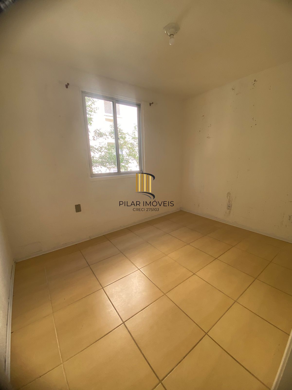 Apartamento de 2 dormitórios e vaga rotativa na Vila Nova
