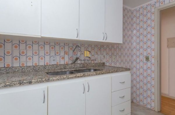 Apartamento no Centro de 1 dormitório DESOCUPADO