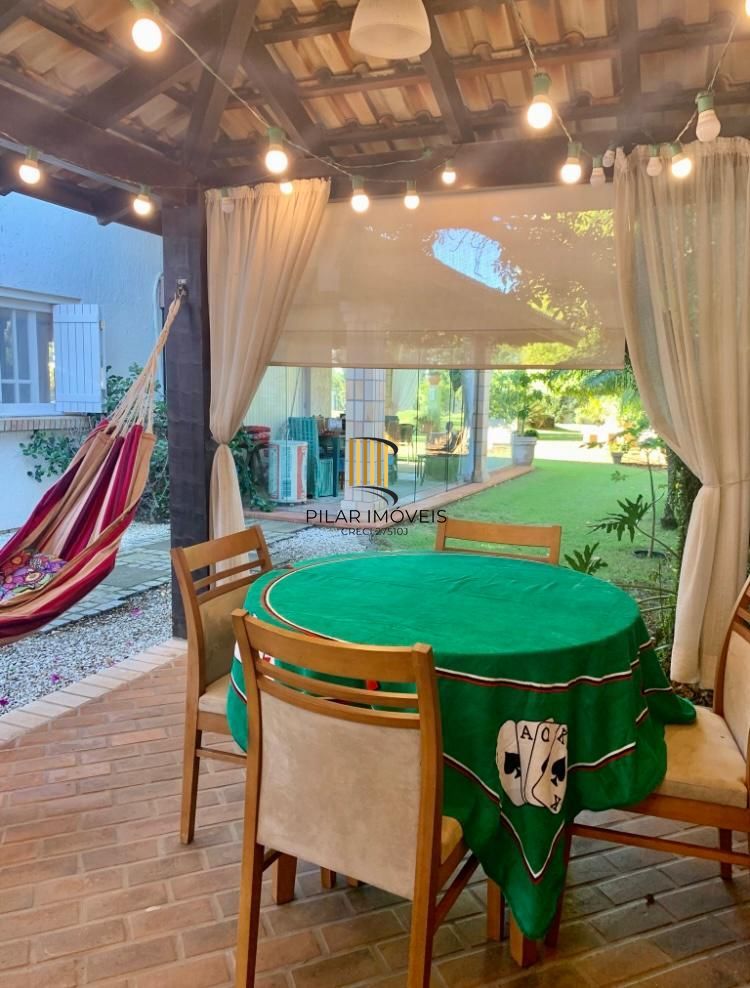 Casa na praia de Atlântida de 4 dormitórios