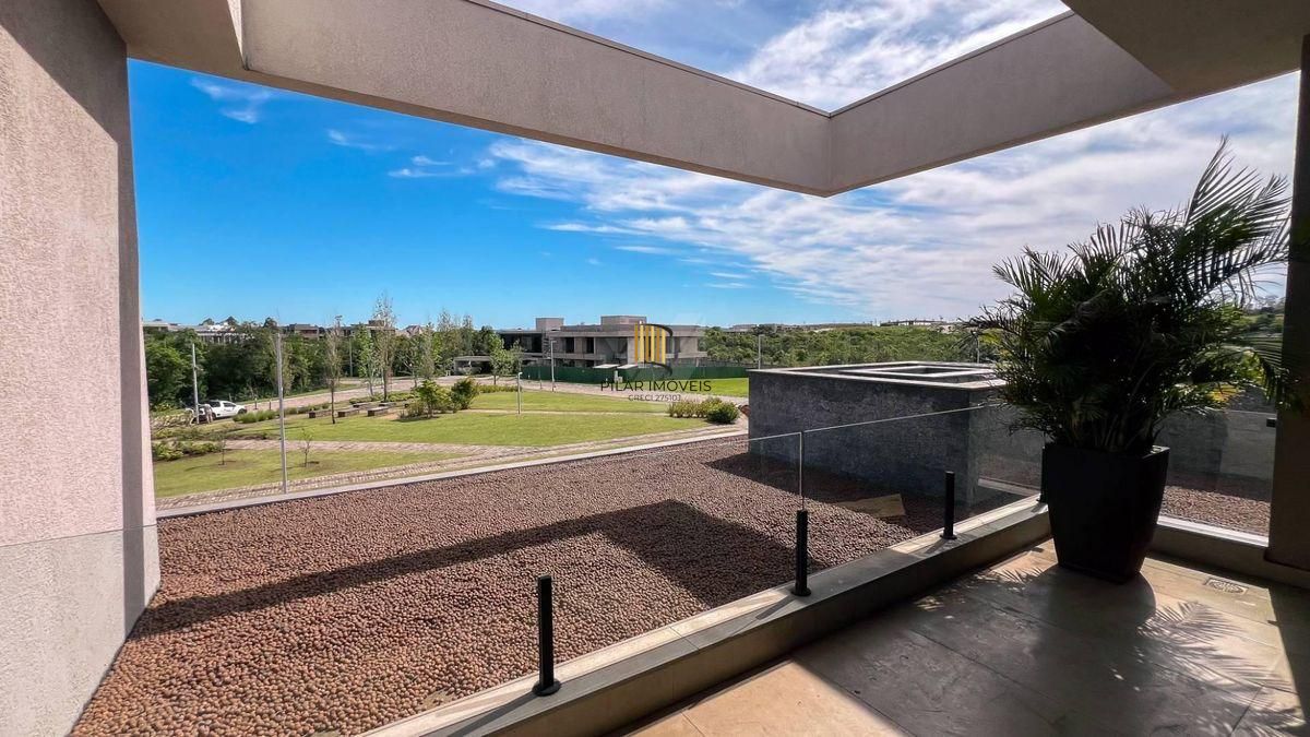 Casa de Condomínio 4 dormitórios no bairro Prado Bairro-Cidade (Barro Vermelho)