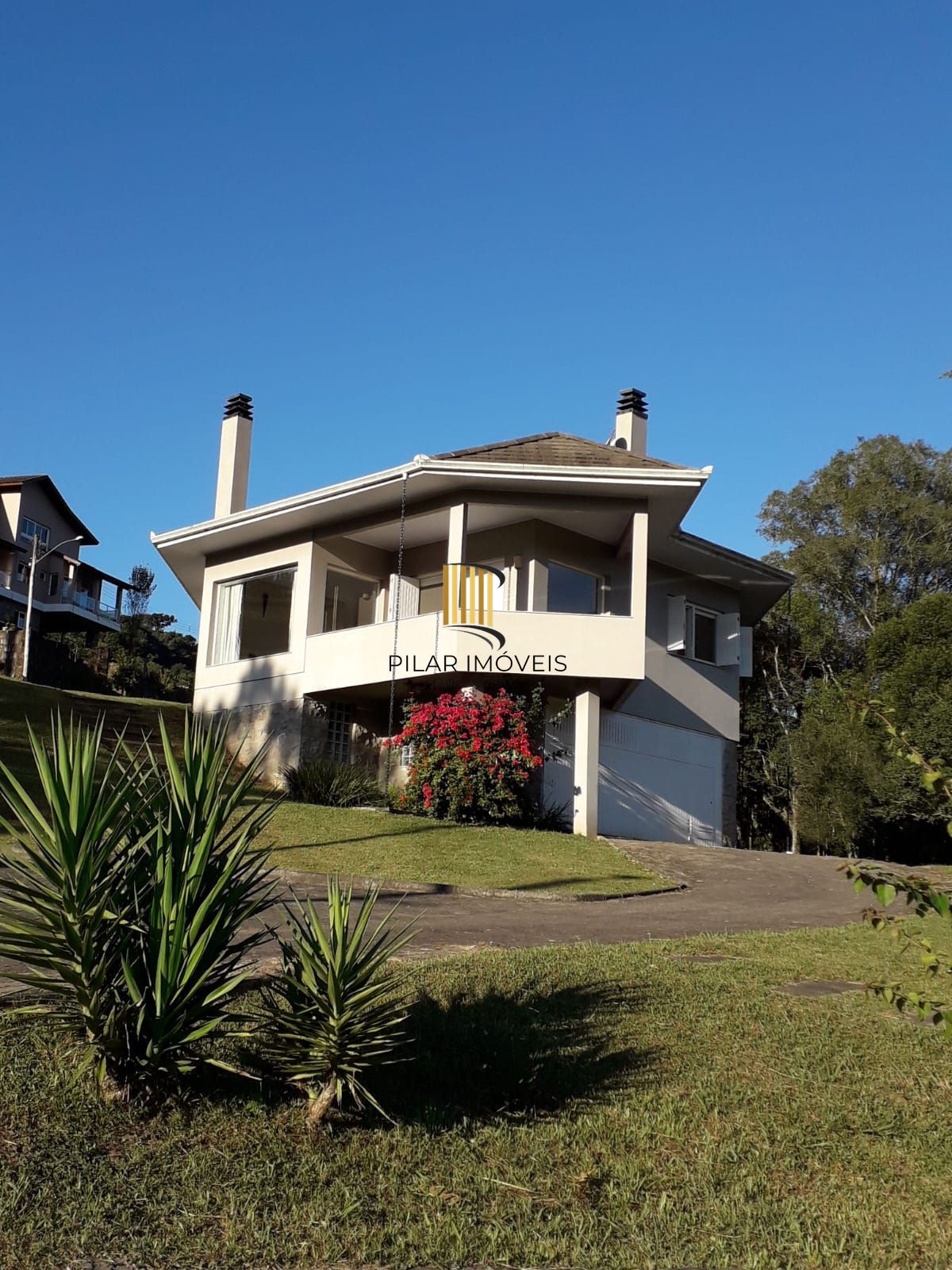 CASA COM 3 DORMIT - Pilar Imóveis