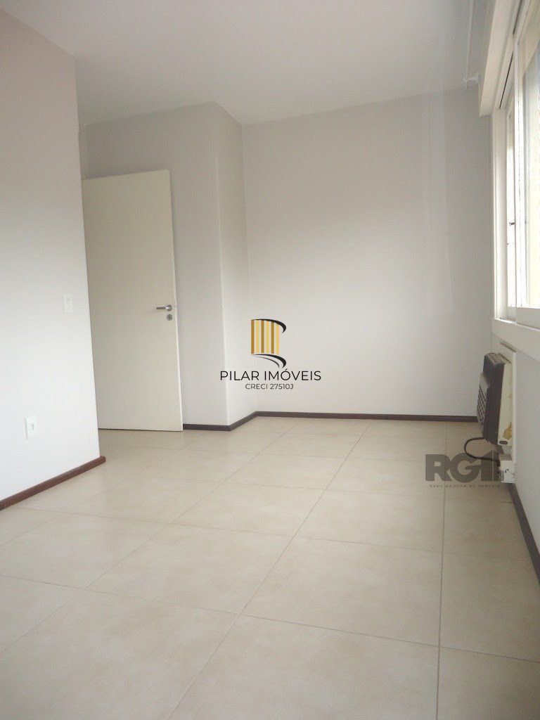 Apartamento de 2 dormitórios e vaga no Jardim do Salso