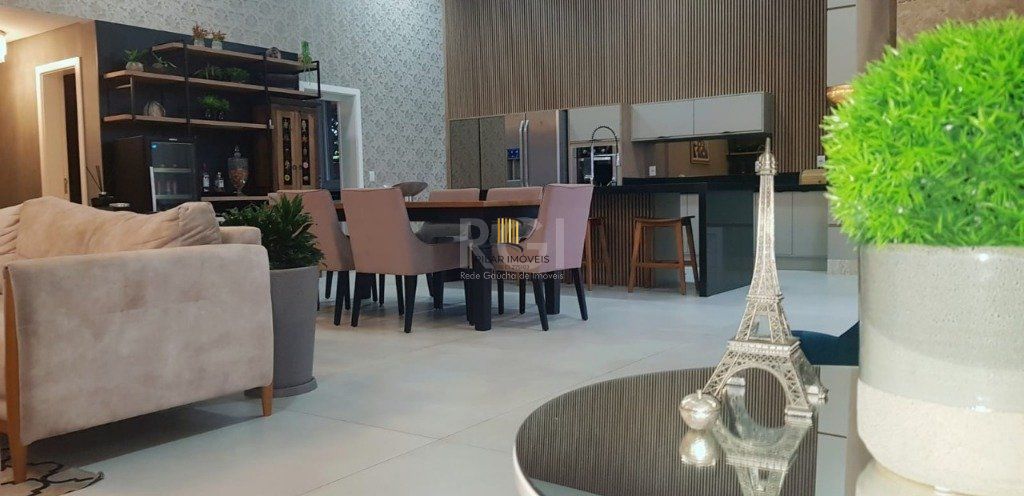 Casa Condominio para Venda - 250m², 4 dormitórios, sendo 4 suites, 2 vagas - Atlântida