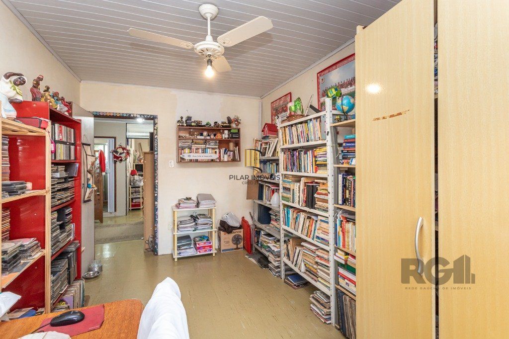 CASA COMERCIAL E RESIDENCIAL NO MIOLO DO BAIRRO SANTANA