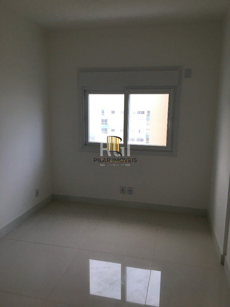 Apartamento para Venda - 123.48m², 3 dormitórios, sendo 2 suites, 2 vagas - Centro