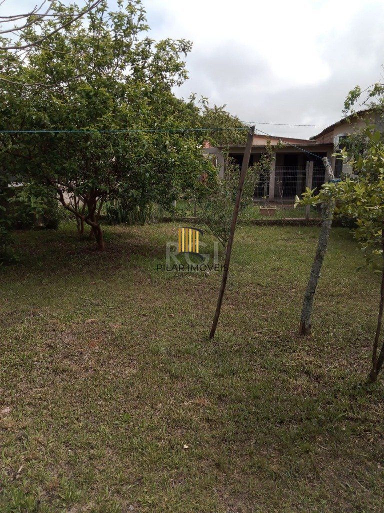 Sítio para Venda - 871m², 1 dormitório, 2 vagas - Itapuã