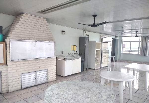 Apartamento no Centro de 1 dormitório desocupado